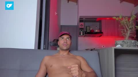 Snapshot of sag_1998 chatting on 4, 3, 2025 Sag online show from 4, 3, 2025