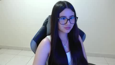 Sahaliefox  online show from 19, 11, 2025