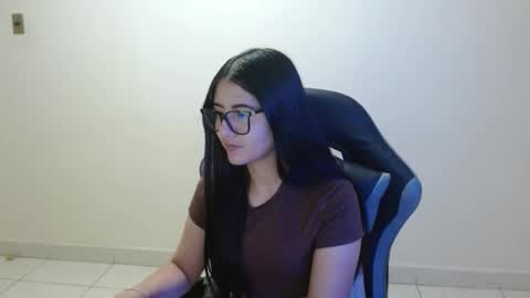 Sahaliefox  online show from 19, 3, 2026