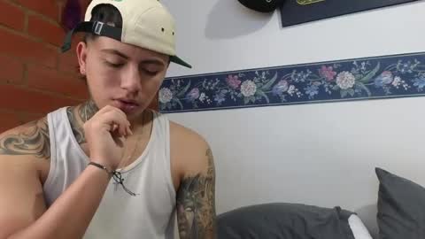 Sahara y Thiago online show from 16, 4, 2026