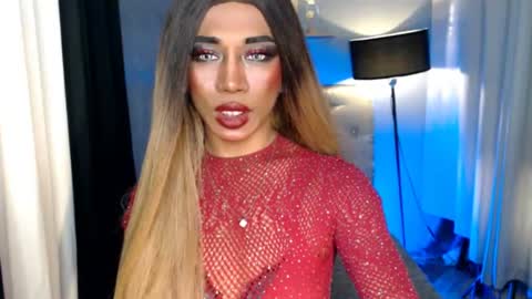 Snapshot of sahayafox chatting on 23, 6, 2026 sahayafox online show from 23, 6, 2026