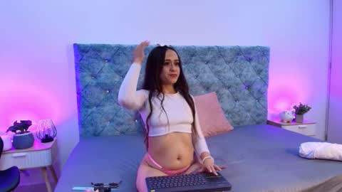 S A H M A N T A   R O S E online show from 6, 2, 2026