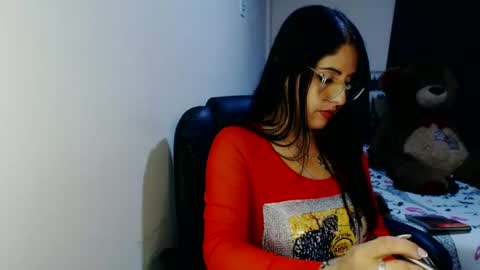 Karina online show from 10, 10, 2025