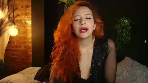 Snapshot of sahra_tayl0r_ chatting on 14, 11, 2025 SARA online show from 14, 11, 2025