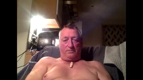 sail_naked online show from 27, 12, 2024