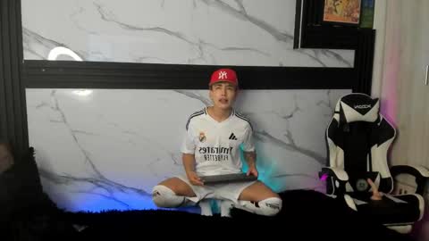 Snapshot of saimonvela chatting on 27, 10, 2025 Juan online show from 27, 10, 2025