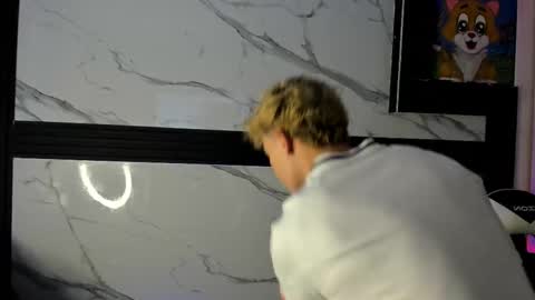 Snapshot of saimonvela chatting on 26, 11, 2025 Juan online show from 26, 11, 2025