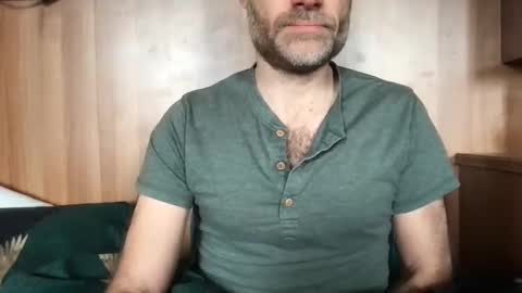 saint009 online show from 20, 2, 2025