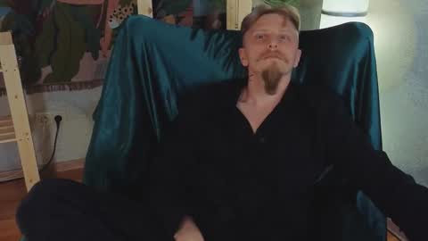 saint__vicious online show from 11, 3, 2025