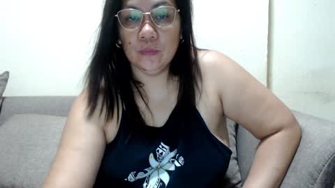 saint_flowerxxx online show from 28, 12, 2024