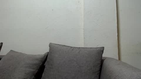 saint_flowerxxx online show from 18, 1, 2025