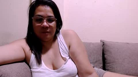saint_flowerxxx online show from 23, 2, 2025