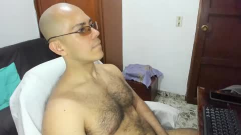 Snapshot of saintedy01 chatting on 25, 4, 2026 saintedy01 online show from 25, 4, 2026