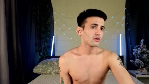 Snapshot of saintlauren1 chatting on 6, 1, 2026 Mark online show from 6, 1, 2026