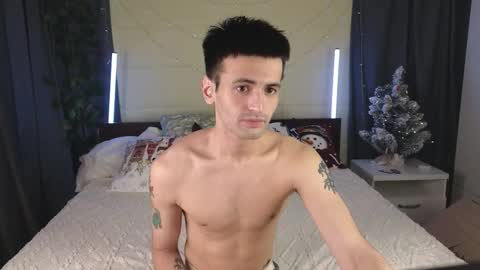 Snapshot of saintlauren1 chatting on 8, 1, 2026 Mark online show from 8, 1, 2026