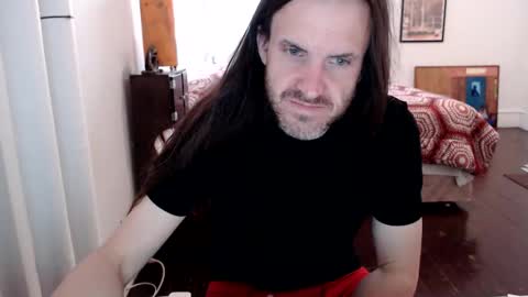 SaintReeves online show from 4, 12, 2024