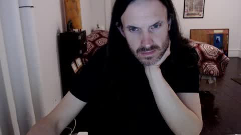 SaintReeves online show from 9, 12, 2024