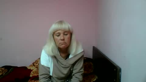 Snapshot of sakura_blonde chatting on 25, 9, 2025 sakura_blonde online show from 25, 9, 2025