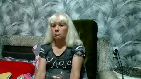 Snapshot of sakura_blonde chatting on 27, 10, 2025 sakura_blonde online show from 27, 10, 2025