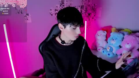 Kitty     online show from 29, 4, 2026
