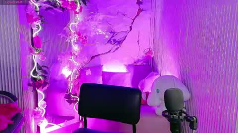  sakura  online show from 30, 7, 2026