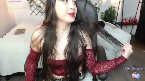 Snapshot of sakuraluna_ chatting on 29, 6, 2026 Luna online show from 29, 6, 2026
