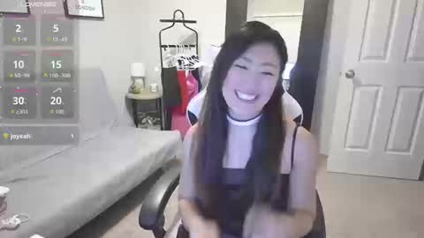 Snapshot of sakuura7 chatting on 11, 10, 2025 Sakura online show from 11, 10, 2025