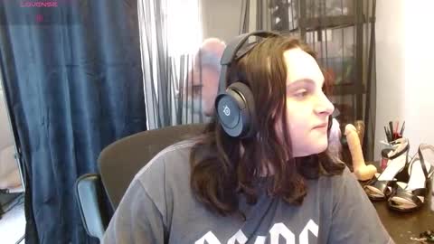 salacious_bunny online show from 17, 3, 2026