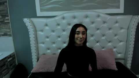 salana_tomson online show from 1, 7, 2026
