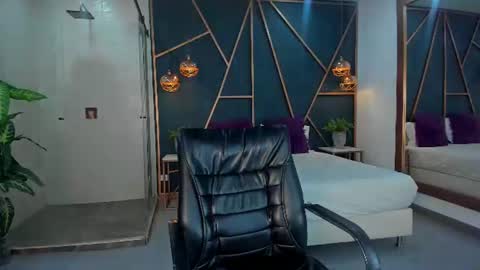 Snapshot of salem_rose chatting on 27, 6, 2026 salem online show from 27, 6, 2026
