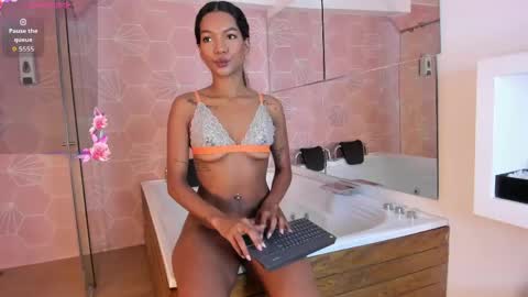 Snapshot of salem_smith_ chatting on 24, 4, 2026 salem_smith_ online show from 24, 4, 2026