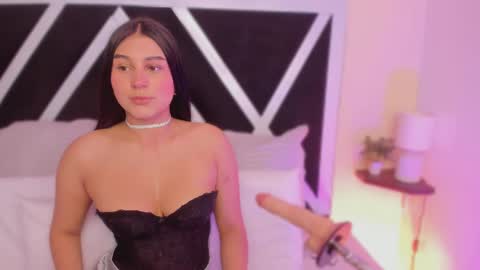 Snapshot of salem_sp chatting on 4, 11, 2025 Salem online show from 4, 11, 2025