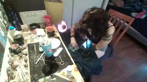 salemsslut online show from 24, 2, 2025