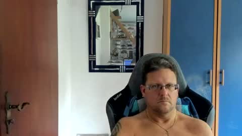 Snapshot of salichris chatting on 16, 7, 2026 salichris online show from 16, 7, 2026