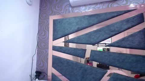 salii_poison online show from 15, 12, 2024