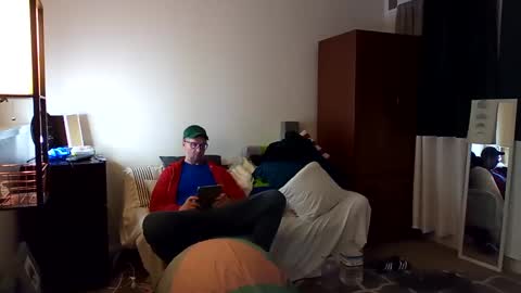 salis1981 online show from 8, 3, 2025