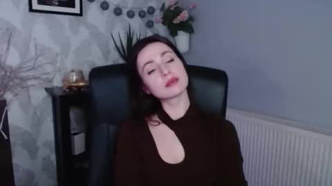 Snapshot of sally_femdom chatting on 25, 2, 2025 Sally online show from 25, 2, 2025