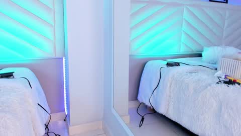 Snapshot of sally_white_ chatting on 6, 2, 2025 Sally White online show from 6, 2, 2025