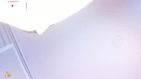 Snapshot of sally_white_ chatting on 15, 10, 2025 Sally White online show from 15, 10, 2025