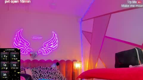 Snapshot of sallybrown_ chatting on 17, 11, 2025 miss Sally online every night from 1am to 8am Colombia time online show from 17, 11, 2025