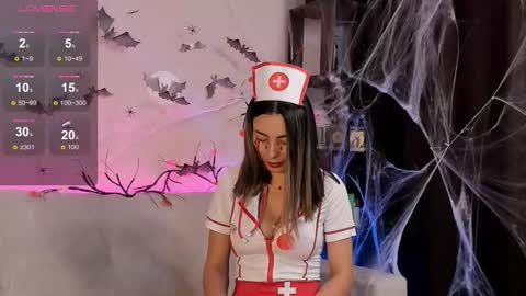 Snapshot of salmaesco chatting on 30, 10, 2025 Salma online show from 30, 10, 2025