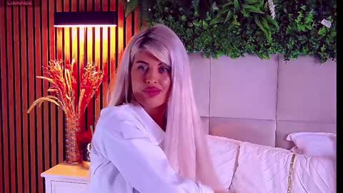 Snapshot of salmaroze chatting on 16, 5, 2026 SalmaRoze online show from 16, 5, 2026