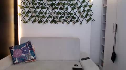 Salome online show from 10, 9, 2025