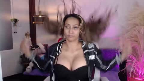 salome_drasin online show from 22, 11, 2025