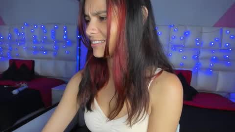 Snapshot of salome_rouse chatting on 14, 10, 2025 Salome Rose online show from 14, 10, 2025