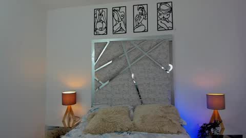 salomedyla online show from 25, 1, 2025