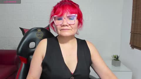 Salomee diazz online show from 8, 3, 2025