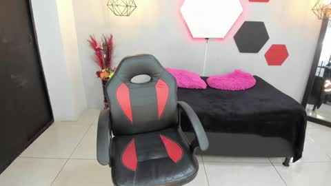 Snapshot of salomeswet chatting on 26, 1, 2025 martina online show from 26, 1, 2025