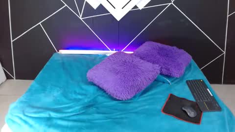 Snapshot of salomeswet chatting on 12, 3, 2025 martina online show from 12, 3, 2025