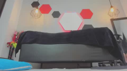 Snapshot of salomeswet chatting on 16, 9, 2025 martina online show from 16, 9, 2025